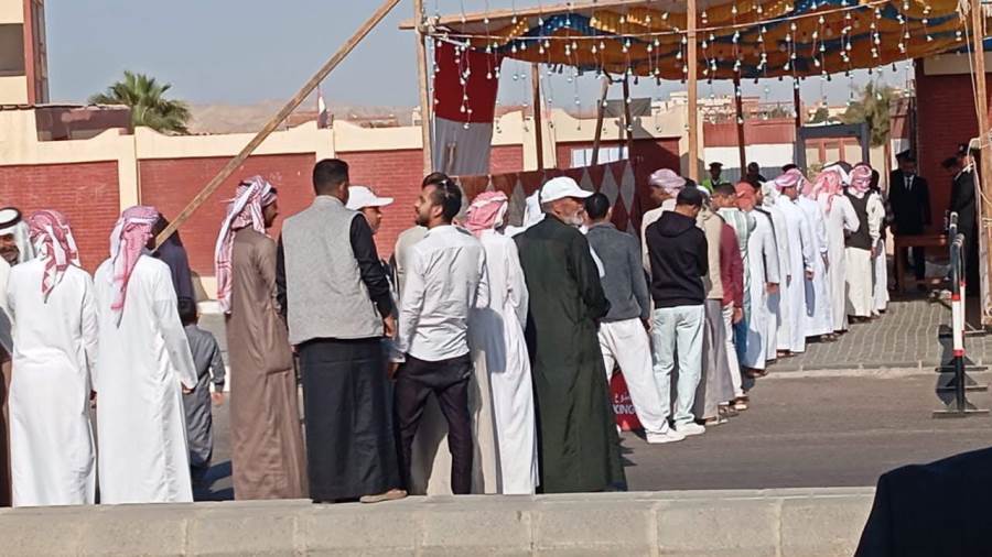 إقبال كثيف وطوابير في لجان جنوب سيناء