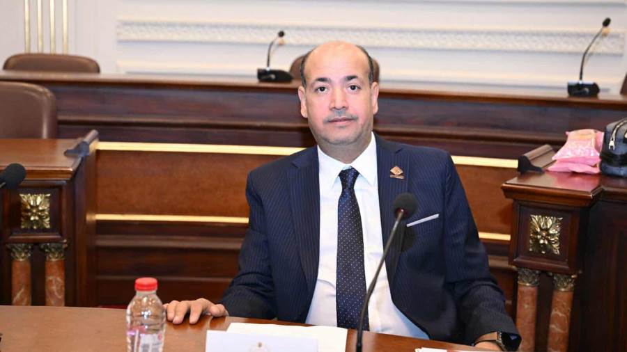 النائب أحمد سيد عضو مجلس الشيوخ