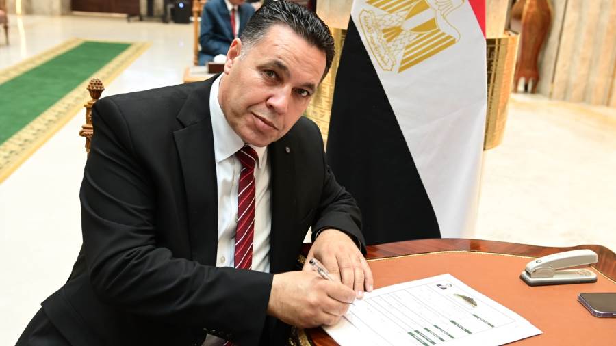 النائب عماد الغنيمي