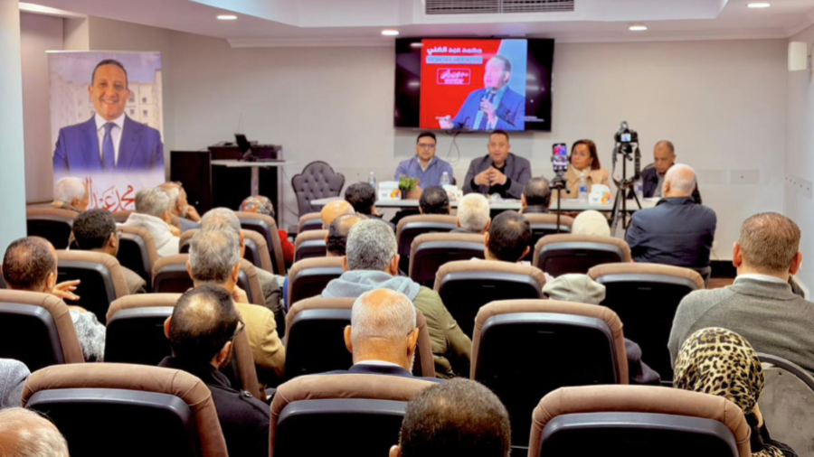 لقاء الدكتور محمد عبدالغني بمهندسين السويس