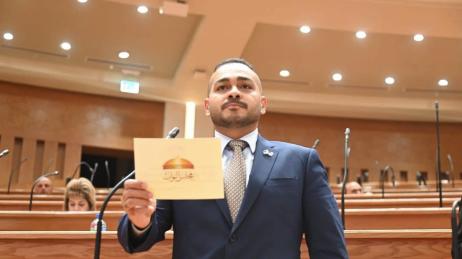 النائب أحمد ناصر