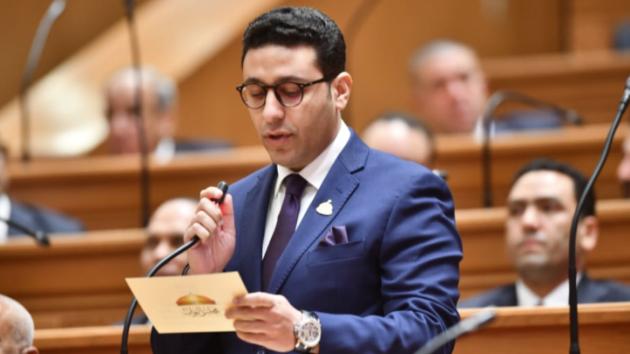 النائب حازم توفيق