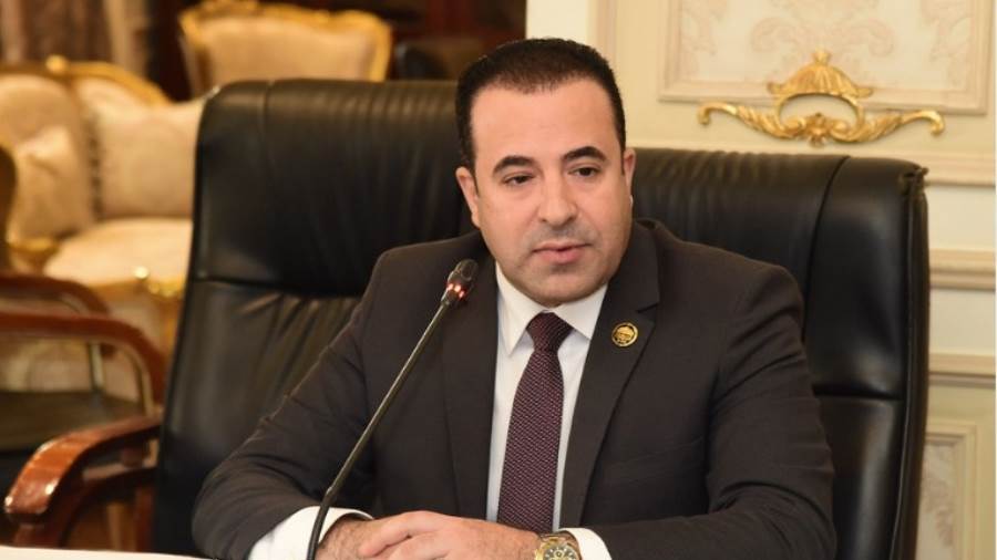 رئيس لجنة الاتصالات وتكنولوجيا المعلومات بمجلس النواب أحمد بدوي