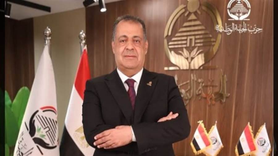 عضو مجلس الشيوخ فتحي دسوقي