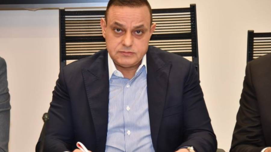 النائب مختار همام