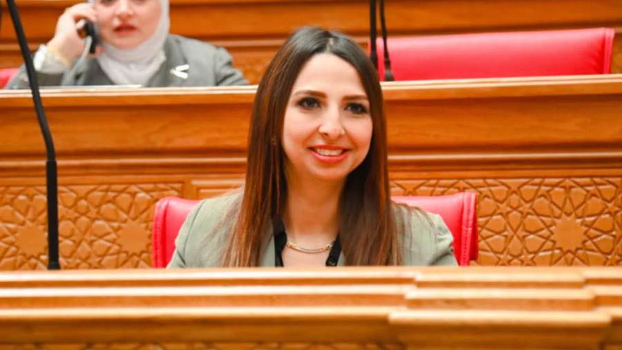 نشوى الشريف