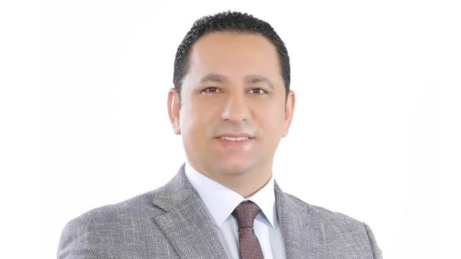 الدكتور حسام خليل