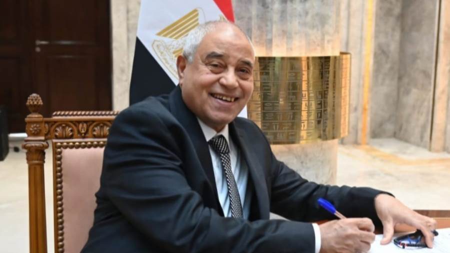 إبراهيم نظير: ضبط الأسواق ومنع الاحتكار هو الحل الحقيقي لأزمة الغلاء |خاص