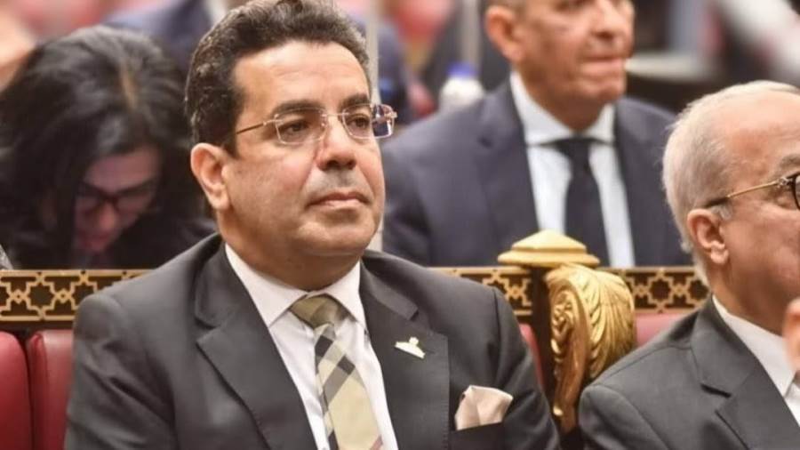 انتفاضة قيادات "الوعي" ضد حملات التشويه: باسل عادل خط أحمر ولا نقبل التطاول