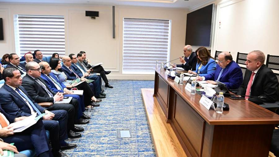 لجنة الإدارة المحلية