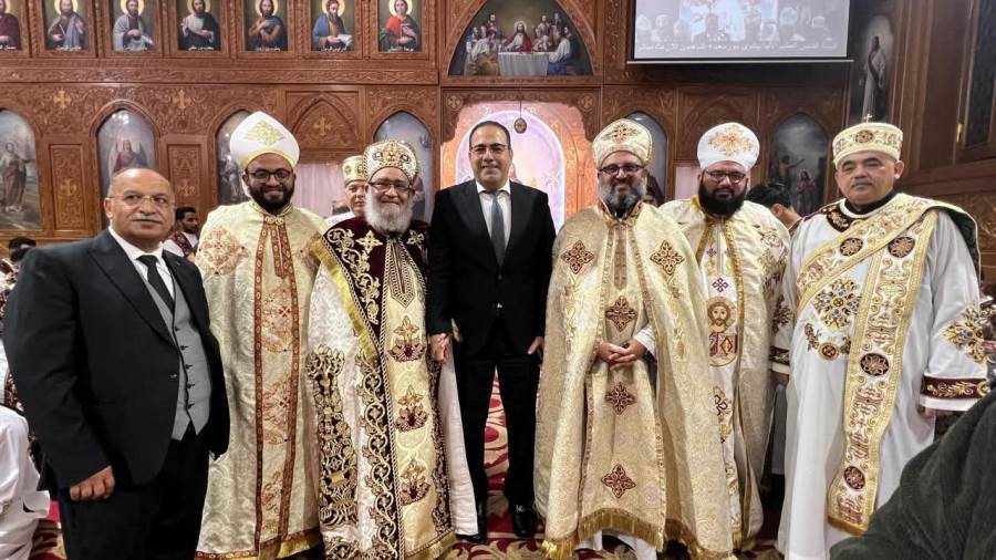 أمين المصريين بالخارج بمستقبل وطن مهنئا الأقباط