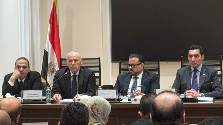 خلال اجتماع لجنة الشباب والرياضة بمجلس النواب