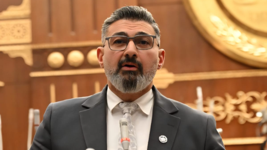 النائب ياسر جلال