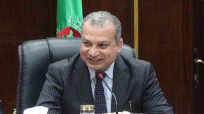 أمام محلية النواب..صديق: تقليل خطة تطوير الأسواق العشوائية من 10 سنوات إلى 4 وتقسيمها لقطاعات