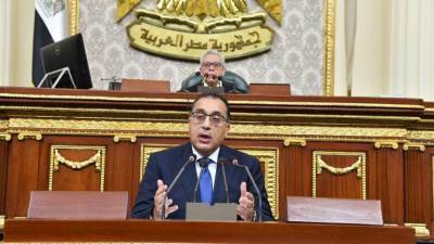 رئيس الوزراء: تخطيط الصرف الصحى فى المدن وصل إلى 100% والريف إلى 60%.. ونقلة منتظرة فى السكة الحديد