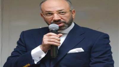 في حضور وزير التعليم العالي.. حسام المندوه يطالب بمواجهة معاهد "بير السلم" 