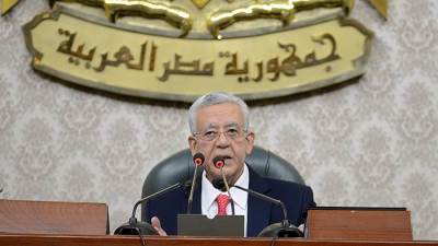 المستشار حنفى جبالي يشدد على مراعاة الإجراءات الاحترازية داخل أروقة البرلمان