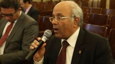 محمد الفيومي: بيان الحكومة متوازن وسيتم دراسته بشكل شامل