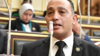 فريدى البياضى ناعيًا الفريق كمال عامر: قامة وطنية قدمت الكثير للبلد