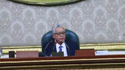 رئيس مجلس النواب يوجه الشكر للحكومة لتوفيرها لقاح كورونا للأعضاء