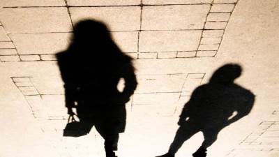 بعد مطالب برلمانية عاجلة.. كيف يشدد القانون قبضته على المتحرشين؟