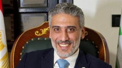 قيادي بالمؤتمر يتسائل: كم حمام سباحة مطابق للمواصفات في مصر؟