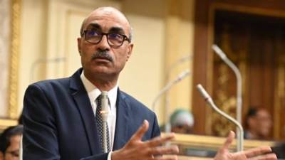 إيهاب منصور لـ البرلمان: الحكومة تتحمل مسؤولية الفئات غير القادرة في أزمة الإيجار القديم