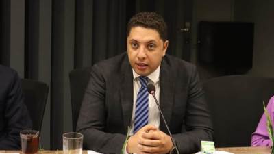 قاسم: المجتمع الدولي مطالب بالتحرك الفوري لفتح المعابر وإدخال المساعدات لغزة