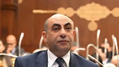 محمد إبراهيم موسى يطالب بتوحيد الرؤى الاقتصادية وتعزيز كفاءة الحكومة