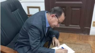 مجدي حمدان يخوض انتخابات رئاسة حزب المحافظين رسميًا