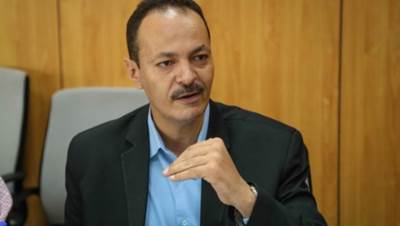 حسين غيته يطالب الحكومة بتوضيح مصير قرار الاستفادة من حملة الماجستير والدكتوراه