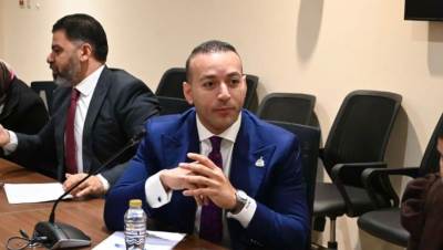 محسن حتة يكشف نتائج جلستي الاستماع قانون استخدام الأطفال للتواصل الاجتماعي