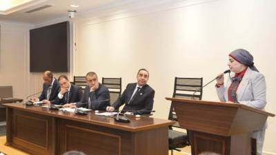 جيهان شاهين تطالب وزارة الصناعة بتقديم مبررات غلق منشآت الكفاية الإنتاجية