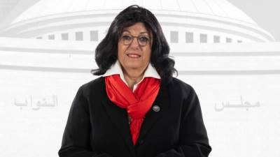 نيفين الطاهري: الدولار والذهب ضحية "الضبابية الإقليمية" واجتماعات مكثفة لحماية جيب المواطن|خاص