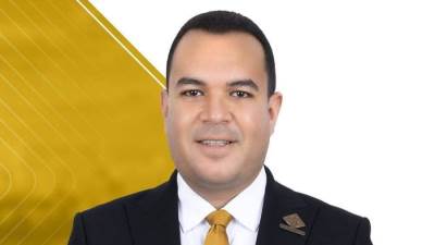 رئيس "برلمانية المؤتمر" يواجه الحكومة بأزمة تكاليف العلاج على نفقة الدولة