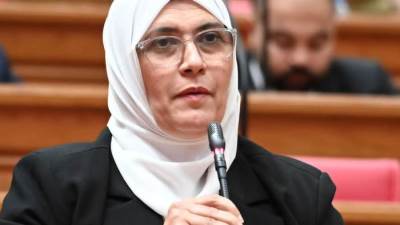 مروة هاشم وشعار "العلاج قبل الطرد": لا تدمروا مستقبل الموظف بسبب "تحليل"|خاص