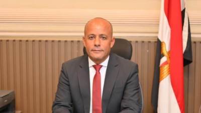 النائب ياسر قدح يتقدم بطلب إحاطة لإنهاء أزمة تعيين أوائل الخريجين وحملة الماجستير والدكتوراه