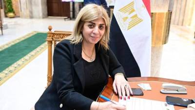 التعويض بـ"نفقة سنة".. مقترح أميرة فؤاد بإدراج "الإدمان" سبباً للطلاق والتعويض في قانون الأحوال الشخصية