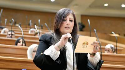 إليزابيث شاكر: موقف الرئيس السيسي من الاعتداء على الإمارات إعلان ردع عربي حاسم