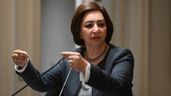 مها عبد الناصر: زيادة أسعار المحمول "فاجأت" البرلمان.. لم يعد مقبولًا التعامل مع الإنترنت كـ "رفاهية"